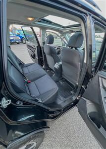 2018 Subaru Forester 2.5i Premium AWD! Moonroof! Carfax 1 Owner!  Clean Title! Strong Carfax History! Great Value! - Photo 16 - Vancouver, WA 98665