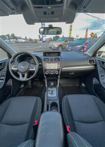 2018 Subaru Forester 2.5i Premium AWD! Moonroof! Carfax 1 Owner!  Clean Title! Strong Carfax History! Great Value! - Photo 28 - Vancouver, WA 98665