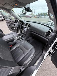 2015 Buick Enclave Leather! AWD! 3rd Row Seating! Low Miles! Adult Owned Locally! Clean Title! Great Price Point! - Photo 29 - Vancouver, WA 98665