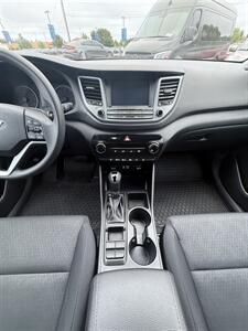 2018 Hyundai TUCSON SEL AWD! Elder Owned! Only 45,000 Low Miles!  Clean Title! Good Carfax! Great Value! - Photo 26 - Vancouver, WA 98665