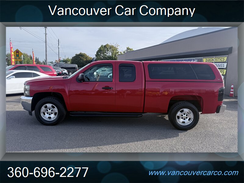 2013 Chevrolet Silverado 1500 4x4 LT! Like New! Clean Title! Only 35,000 Miles!  Local Truck! Strong Carfax History! Impressive!