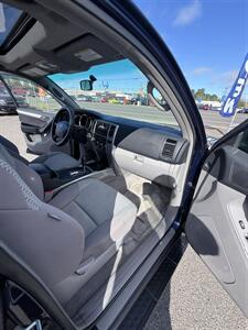 2007 Toyota 4Runner 4x4 SUV! SR5! 3rd Row! 1 Owner! Local! Low Miles!  Clean Title! Moon Roof! Rare Find! Impressive! - Photo 30 - Vancouver, WA 98665