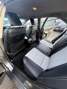 2013 Toyota Camry SE! Clean Title! Only 80,000 Miles! Adult Owned!  Good Carfax History! Great Value! Impressive! - Photo 26 - Vancouver, WA 98665