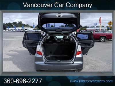 2013 Honda Fit Sport! Local Car! Clean Title! Only 67,000 Miles! Strong Carfax w/ Great Service Records! Excellent Value! Impressive! - Photo 33 - Vancouver, WA 98665