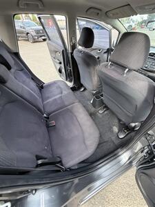 2013 Honda Fit Sport! Local Car! Clean Title! Only 67,000 Miles! Strong Carfax w/ Great Service Records! Excellent Value! Impressive! - Photo 28 - Vancouver, WA 98665