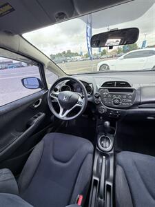 2013 Honda Fit Sport! Local Car! Clean Title! Only 67,000 Miles! Strong Carfax w/ Great Service Records! Excellent Value! Impressive! - Photo 18 - Vancouver, WA 98665