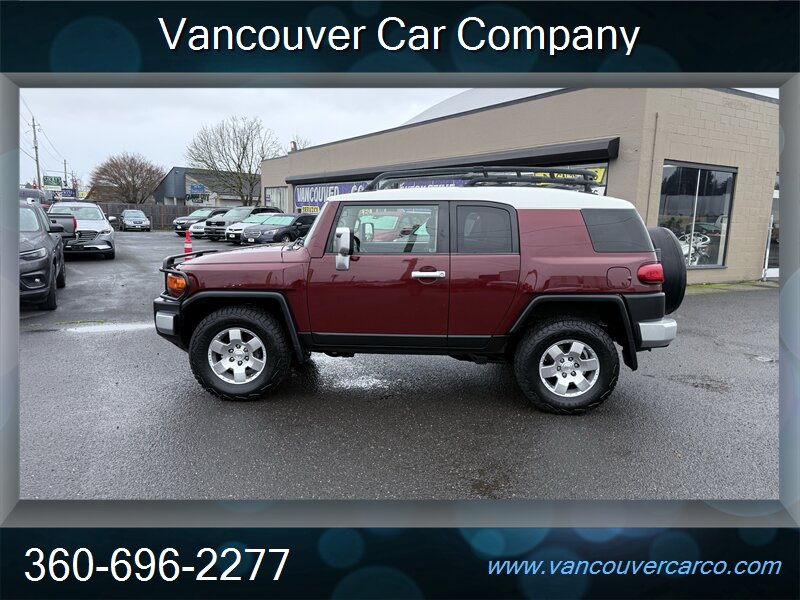 2008 Toyota FJ Cruiser 4x4! Clean Title! Locally Owned! Low Miles!  Strong Carfax History! Rare Find! Impressive! - Photo 1 - Vancouver, WA 98665