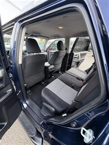 2015 Toyota 4Runner 4x4 SR5! Clean Title! 3rd Row Seating! Low Miles!  Strong Carfax Report! Great Service History! Local! - Photo 31 - Vancouver, WA 98665