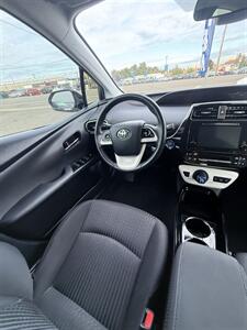 2018 Toyota Prius Prime Plus! 1 Owner! Low 79,000 Miles! Clean Title!  Impressive Car! Rated 54MPG! 133MPG Combined! Strong Carfax History! Locally Owned! - Photo 18 - Vancouver, WA 98665