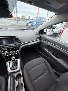2020 Hyundai ELANTRA SEL! Clean Title! Only 84,000 Miles! Great Value!  Strong Carfax History! Automatic! Fun! Sporty! - Photo 18 - Vancouver, WA 98665
