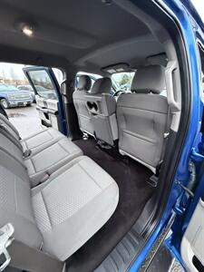 2017 Ford F-150 4x4 SuperCrew! XLT! Rare 5.0 V-8! Low Miles!  Clean Title! Strong Carfax History! Local Rust Free! Impressive! - Photo 28 - Vancouver, WA 98665