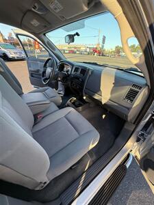 2007 Dodge Dakota ST Quad Cab 4x4! 1 Local Owner! Only 54,000 Miles! Clean Title! Strong Carfax History! Old Man Nice! Great Value! - Photo 26 - Vancouver, WA 98665