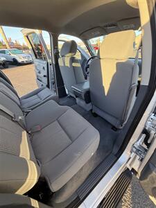 2007 Dodge Dakota ST Quad Cab 4x4! 1 Local Owner! Only 54,000 Miles! Clean Title! Strong Carfax History! Old Man Nice! Great Value! - Photo 28 - Vancouver, WA 98665