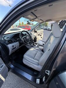 2017 Honda Ridgeline 4x4 RTL! Clean Title! New Timing Belt! WaterPump! Locally Owned! Good Carfax History! Honda Quality! Great Value! - Photo 25 - Vancouver, WA 98665