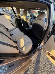 2012 Hyundai Elantra GLS! Automatic! Clean Title! Only 67,000 Miles! Local Car! Good Carfax History! 38 Mpg Hwy! Great Value! - Photo 27 - Vancouver, WA 98665