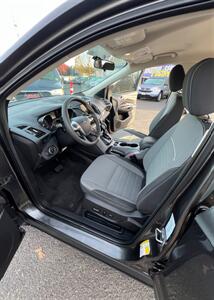 2015 Ford Escape SE! All Wheel Drive! One Owner! Only 53,000 Miles!  Clean Title! Strong Carfax History! Locally Owned! Great Value! Impressive! - Photo 26 - Vancouver, WA 98665