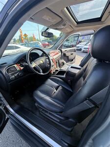 2013 Chevrolet Tahoe 4x4 LT! Luxury Pkg! 8 Passenger! Clean Title! Low Miles! Leather! Moonroof! Great Price Point! Impressive! - Photo 14 - Vancouver, WA 98665