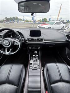 2018 Mazda Mazda3 Touring! 1 Owner! Clean Title! Local! Low Miles! Strong Accident Free Carfax History Report! Impressive! - Photo 21 - Vancouver, WA 98665