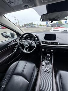 2018 Mazda Mazda3 Touring! 1 Owner! Clean Title! Local! Low Miles! Strong Accident Free Carfax History Report! Impressive! - Photo 19 - Vancouver, WA 98665