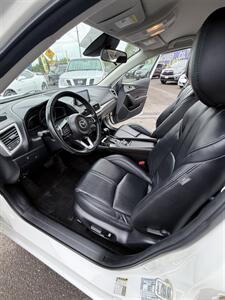 2018 Mazda Mazda3 Touring! 1 Owner! Clean Title! Local! Low Miles! Strong Accident Free Carfax History Report! Impressive! - Photo 25 - Vancouver, WA 98665