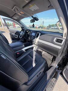 2019 Nissan Titan Crew Cab PRO-4X! Clean Title! Leather! Local! Powerful V-8 Rated at 390hp! Great Price Point! Impressive! - Photo 26 - Vancouver, WA 98665