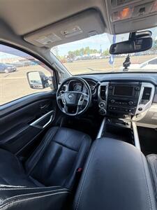 2019 Nissan Titan Crew Cab PRO-4X! Clean Title! Leather! Local! Powerful V-8 Rated at 390hp! Great Price Point! Impressive! - Photo 22 - Vancouver, WA 98665