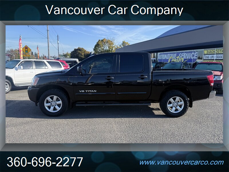2014 Nissan Titan SV Crew Cab 4x4! Local Truck! Low Miles!  Clean Title! Strong Carfax! Good Service Records! Impressive! - Photo 1 - Vancouver, WA 98665