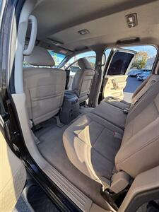 2014 Nissan Titan SV Crew Cab 4x4! Local Truck! Low Miles! Clean Title! Strong Carfax! Good Service Records! Impressive! - Photo 27 - Vancouver, WA 98665