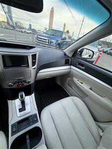 2011 Subaru Outback AWD 2.5i Premium! New Timing Belt! Clean title!  Only 86,000 Miles! Strong Carfax History! Locally Owned! - Photo 23 - Vancouver, WA 98665