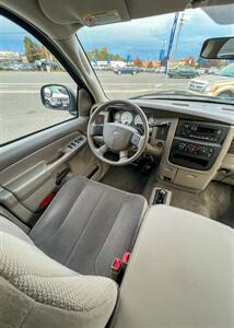 2004 Dodge Ram 1500 4x4 SLT 4dr Quad Cab! Local Truck! Low Miles!  Clean Title! Strong Carfax History! IT'S A HEMI! - Photo 18 - Vancouver, WA 98665