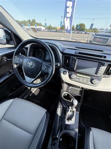2016 Toyota RAV4 Limited AWD! Loaded! Leather! Low Miles!  Clean Title! Good Carfax! Impressive! Locally Owned! - Photo 25 - Vancouver, WA 98665