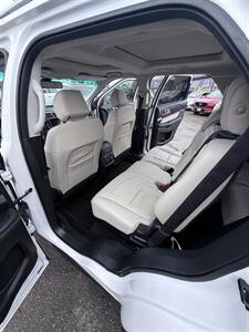 2016 Ford Explorer Platinum 4x4! 3rd Row! Moon Roof! Leather! Local!  Clean Title! Strong Carfax History! Low Miles! Impressive! - Photo 30 - Vancouver, WA 98665