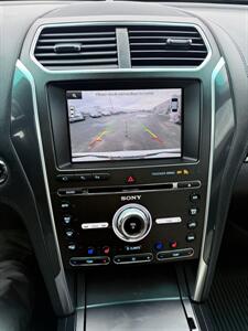 2016 Ford Explorer Platinum 4x4! 3rd Row! Moon Roof! Leather! Local!  Clean Title! Strong Carfax History! Low Miles! Impressive! - Photo 23 - Vancouver, WA 98665