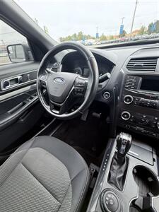2018 Ford Explorer XLT All-Wheel-Drive! 3rd Row Seating! V-6! Local!  Clean Title! Good Carfax History! Great Value! - Photo 25 - Vancouver, WA 98665