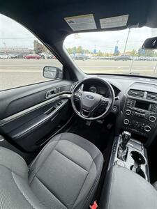 2018 Ford Explorer XLT All-Wheel-Drive! 3rd Row Seating! V-6! Local!  Clean Title! Good Carfax History! Great Value! - Photo 27 - Vancouver, WA 98665