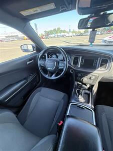 2015 Dodge Charger SE! Almost 300hp V-6 rated at 31 MPG Hwy! Clean Title! Low Miles! Adult Owned! Impressive! - Photo 18 - Vancouver, WA 98665