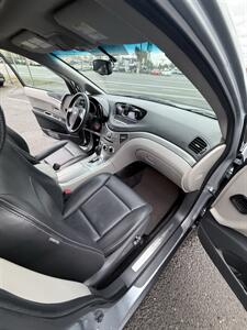 2013 Subaru Tribeca AWD 3.6R Limited! 3rd Row! Clean Title! Local Car! Leather! Loaded! Strong Carfax History! Great Value! - Photo 26 - Vancouver, WA 98665