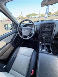 2007 Ford Explorer Sport Trac Limited Crew Cab 4x4! Clean Title! Low Miles!  Locally Owned! Strong Carfax History! Great Value! - Photo 17 - Vancouver, WA 98665