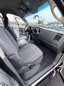 2008 Dodge Ram 1500 SLT Quad Cab SB! V-8! Adult Owned! Clean Title! Strong Carfax History w/ Solid Service Records! Great Value! - Photo 16 - Vancouver, WA 98665