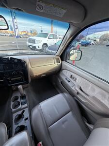 2004 Toyota Tacoma 4dr Rwd PreRunner V6! SR5! Clean Tile! Low Miles!  Strong Carfax Report! Great Service Records! Timing Belt/WaterPump Done! Rare Find! - Photo 20 - Vancouver, WA 98665
