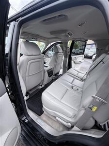 2007 Chevrolet Tahoe LTZ 4x4! Rare Find! 3rd Row! Local! Low Miles!  Clean Title! Great Carfax History! Loaded! Leather! Moonroof! Impressive! - Photo 29 - Vancouver, WA 98665