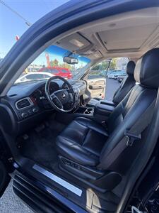 2009 Chevrolet Suburban 4x4 LT! Clean Title! Locally Owned! Low Miles!  3rd Row! Leather! Moonroof! Strong Carfax History! Great Value! - Photo 28 - Vancouver, WA 98665