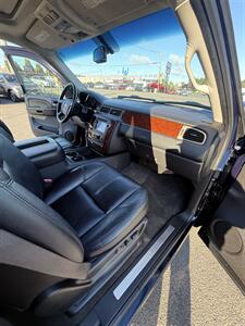 2009 Chevrolet Suburban 4x4 LT! Clean Title! Locally Owned! Low Miles!  3rd Row! Leather! Moonroof! Strong Carfax History! Great Value! - Photo 18 - Vancouver, WA 98665