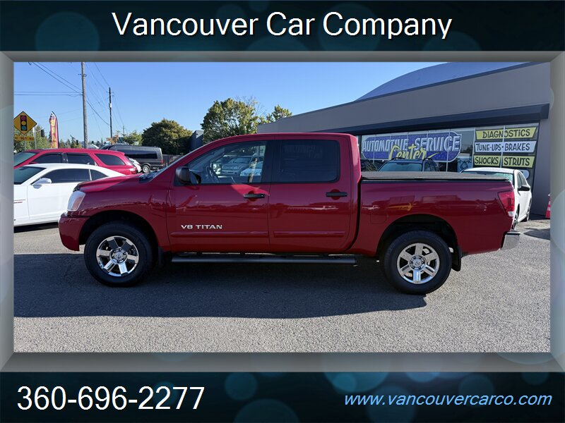 2010 Nissan Titan SE 4x4! 