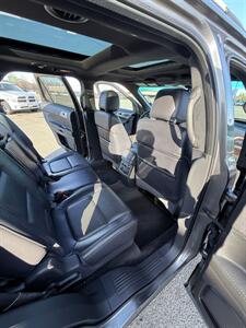 2012 Ford Explorer 4x4 Limited! 3rd Row! Leather Moonroof! Low Miles!  Clean Title! Good Carfax! Great Value! - Photo 27 - Vancouver, WA 98665