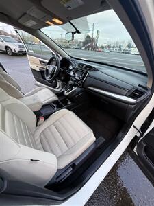 2018 Honda CR-V LX! All Wheel Drive! Clean Title! Locally Owned! Strong Carfax History! Great Value! Impressive! - Photo 28 - Vancouver, WA 98665