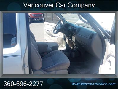 2001 Toyota Tacoma Xtracab 4x4! SR5 V-6! Rare Manual!  Clean Title! Good Carfax! Solid! - Photo 11 - Vancouver, WA 98665