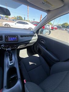 2016 Honda HR-V EX AWD! Clean Title! 1 Owner! Moonroof! Low Miles! Strong Carfax Report! Honda Quality! Great Value! - Photo 22 - Vancouver, WA 98665