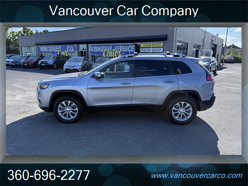 2019 Jeep Cherokee Latitude 4x4! Locally Owned! Low Miles! Clean Title! Strong Carfax History! Great Value! - Photo 1 - Vancouver, WA 98665