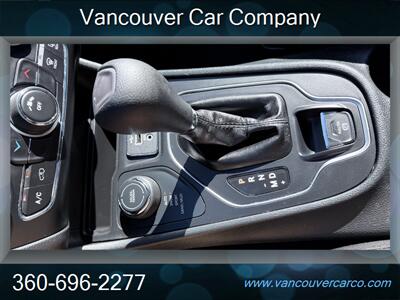 2019 Jeep Cherokee Latitude 4x4! Locally Owned! Low Miles!  Clean Title! Strong Carfax History! Great Value! - Photo 23 - Vancouver, WA 98665
